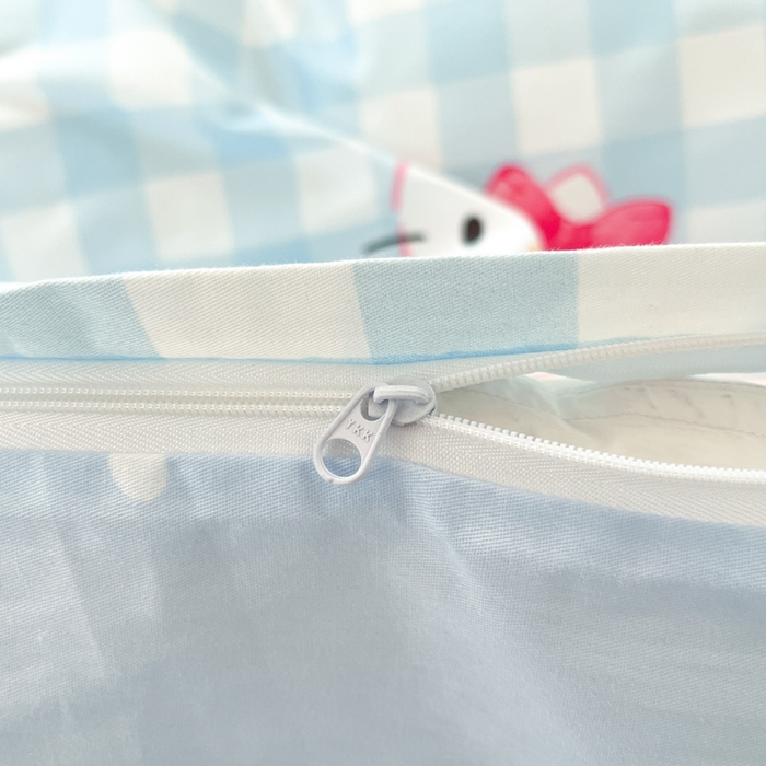 91家纺网 家纺一手货源 找家纺 暮思家居 2025新款三丽鸥授权全棉少女印花系列学生宿舍三件套四件套 乖巧KT