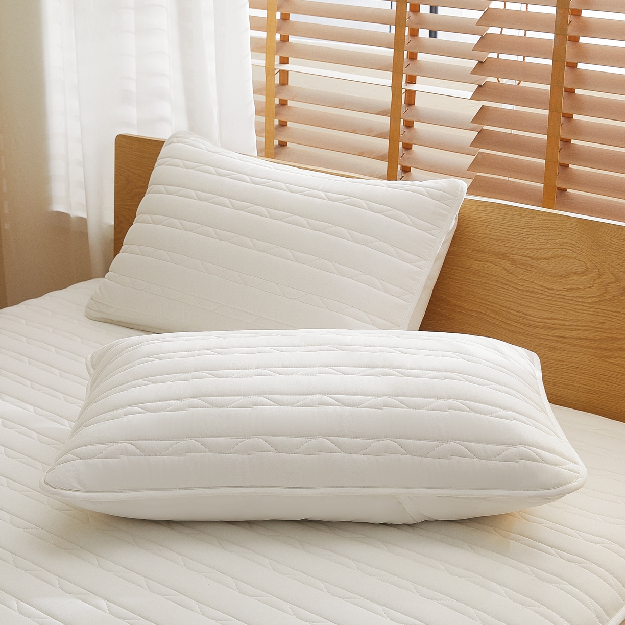 91家纺网 家纺一手货源 找家纺 雪云美2025新款全棉夹棉床笠斜纹A类纯棉床罩可定制尺寸 条纹 -白色