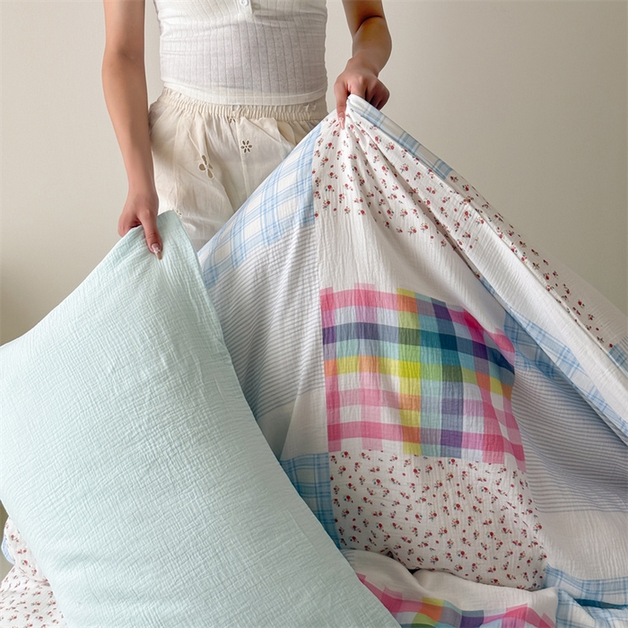 91家纺网 家纺一手货源 找家纺 山舍家居 2025新款母婴级全棉双层皱皱纱四件套 柏林花事