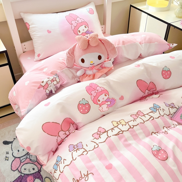 91家纺网 家纺一手货源 找家纺 暮思家居 2025新款三丽鸥授权全棉少女印花系列学生宿舍三件套四件套 洋娃娃美乐蒂