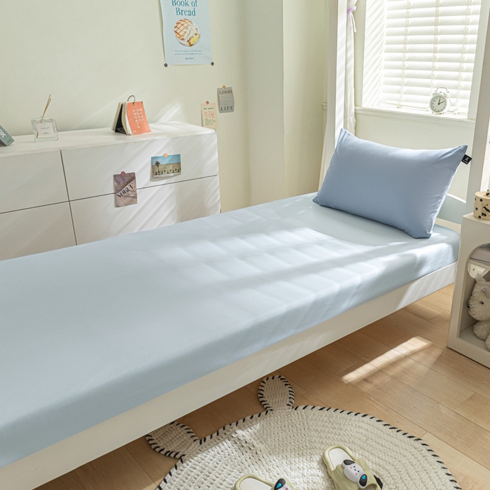 91家纺网 家纺一手货源 找家纺 涵宸家纺 2025新款全棉拼色纯色宿舍套件-米兰 米兰（湖兰+晨雾兰）