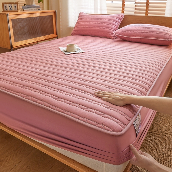 91家纺网 家纺一手货源 找家纺 雪云美2025新款全棉夹棉床笠斜纹A类纯棉床罩可定制尺寸 条纹- 棕红