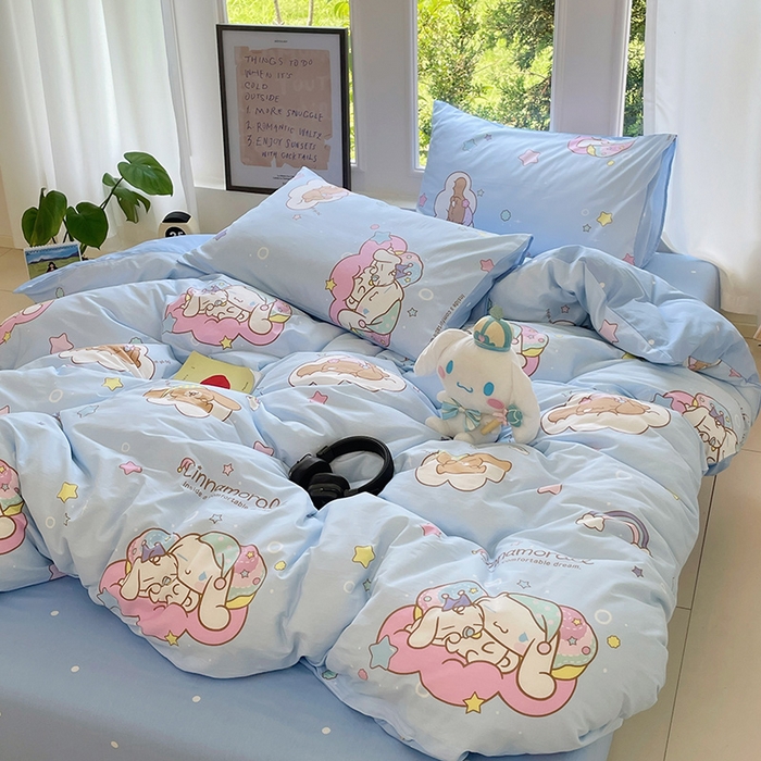 91家纺网 家纺一手货源 找家纺 蓝邻家纺 2025年新款三丽鸥正版授权全棉印花四件套系列-大床图 彩虹玉桂狗