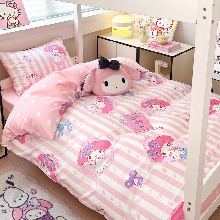 91家纺网 家纺一手货源 找家纺 暮思家居 2025新款三丽鸥授权全棉少女印花系列学生宿舍三件套四件套 甜心美乐蒂