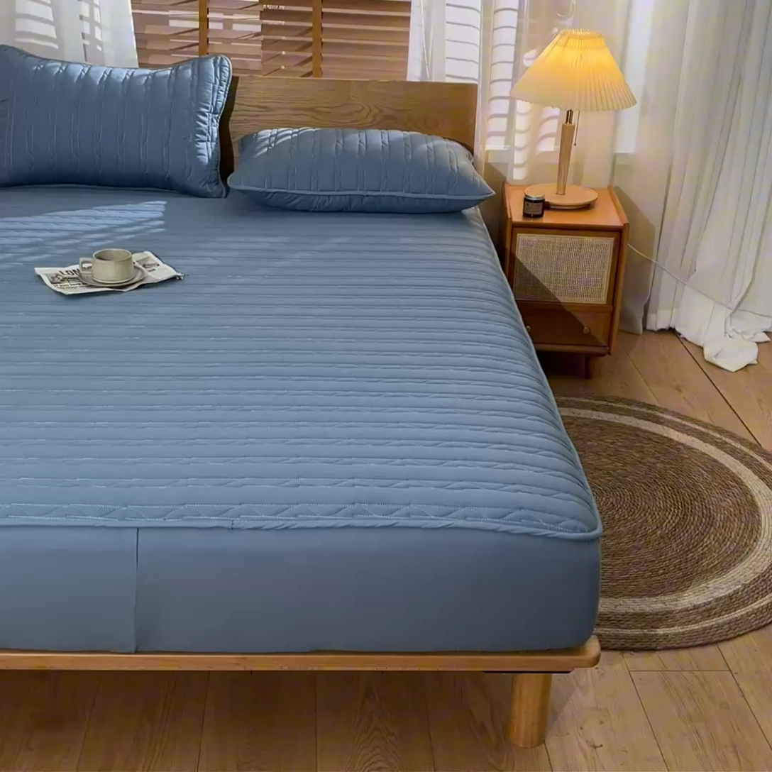 91家纺网 家纺一手货源 找家纺 雪云美2025新款全棉夹棉床笠斜纹A类纯棉床罩可定制尺寸 条纹 -蓝色