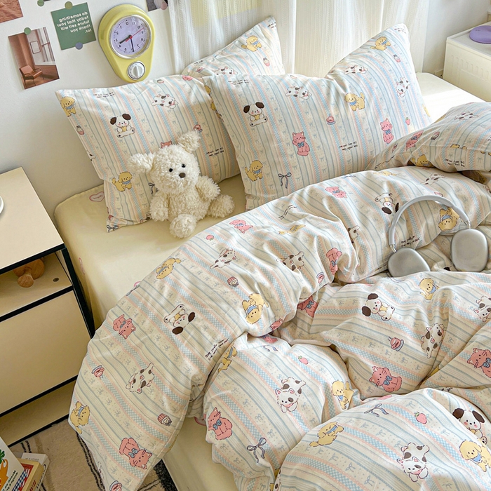 91家纺网 家纺一手货源 找家纺 耀悦家纺 2025新款13070全棉印花四件套 蓝条萌宠趴