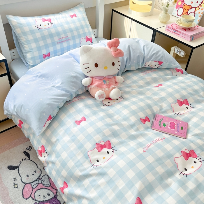 91家纺网 家纺一手货源 找家纺 暮思家居 2025新款三丽鸥授权全棉少女印花系列学生宿舍三件套四件套 乖巧KT