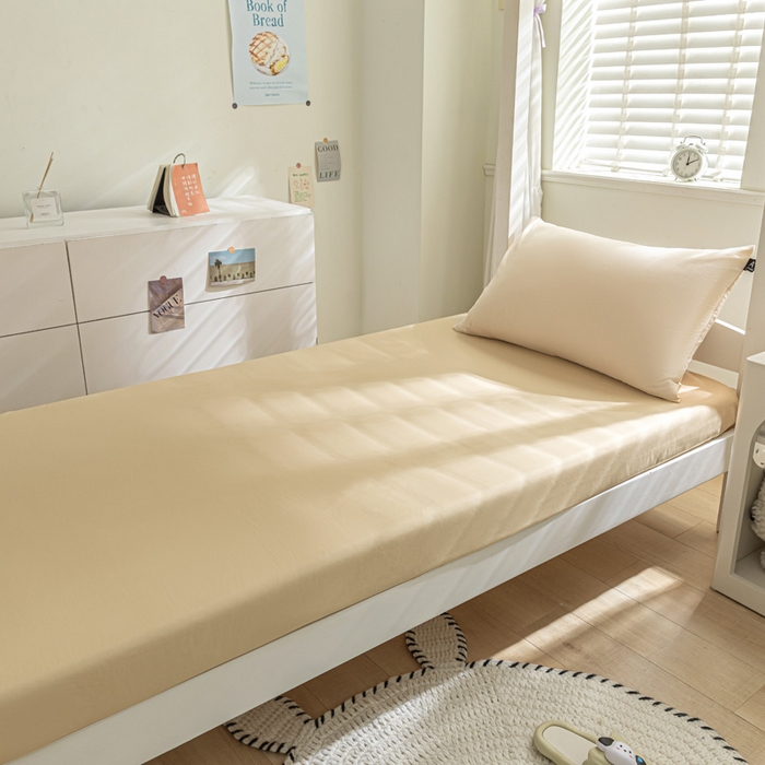 91家纺网 家纺一手货源 找家纺 涵宸家纺 2025新款全棉拼色纯色宿舍套件-米兰 米兰（香槟金+驼色）