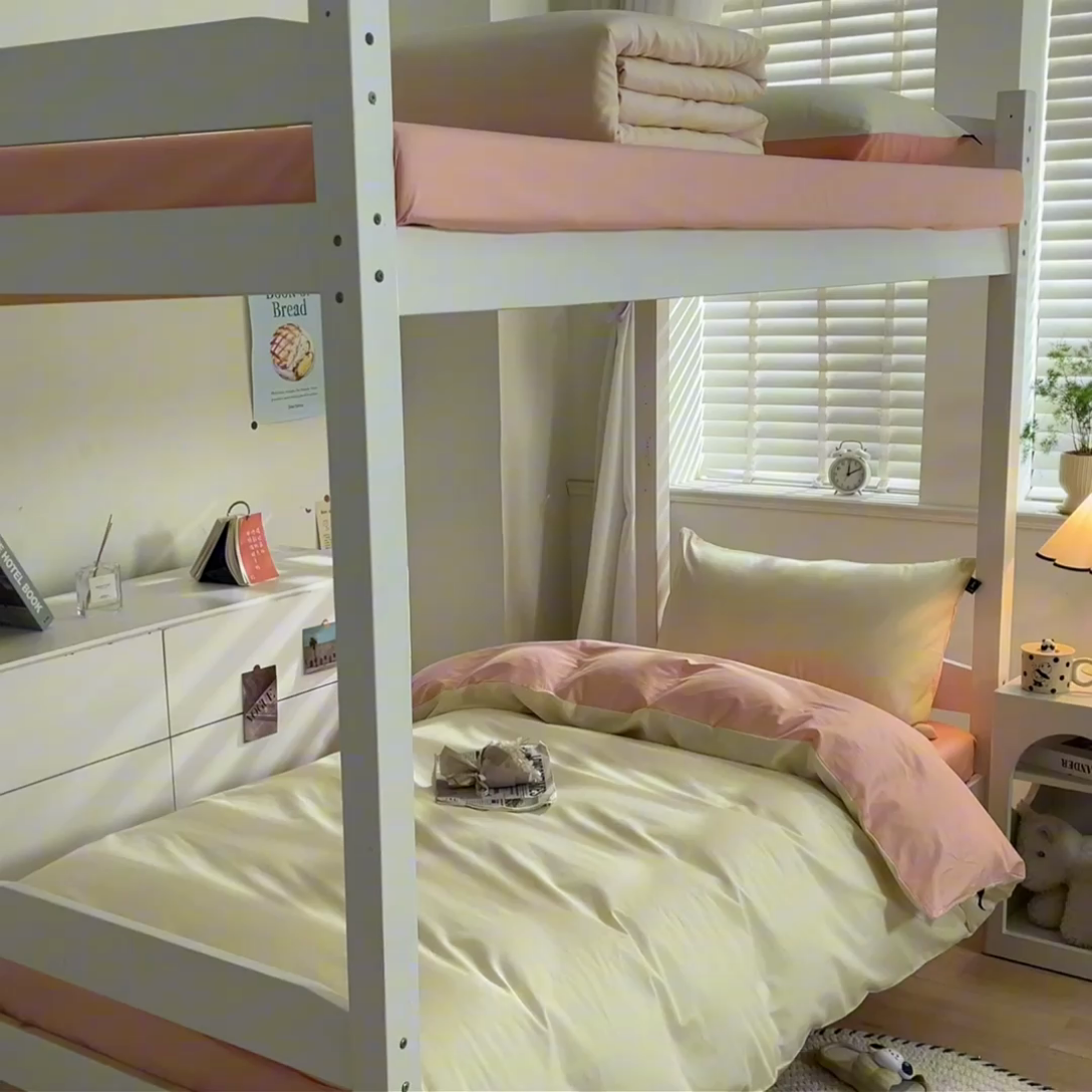 91家纺网 家纺一手货源 找家纺 涵宸家纺 2025新款全棉拼色纯色宿舍套件-米兰 米兰（奶白+烟粉）