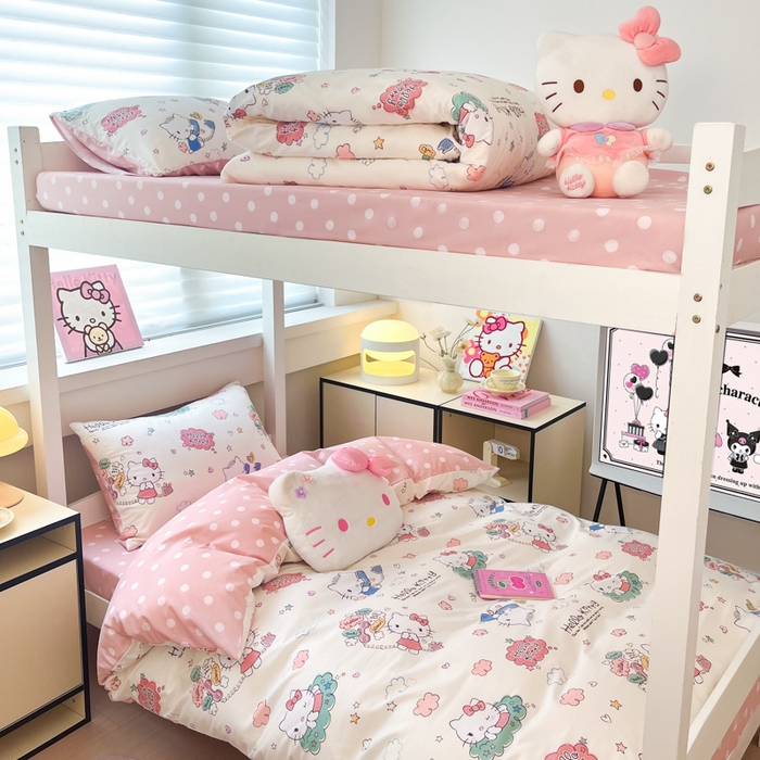 91家纺网 家纺一手货源 找家纺 暮思家居 2025新款三丽鸥授权全棉少女印花系列学生宿舍三件套四件套 甜心KT