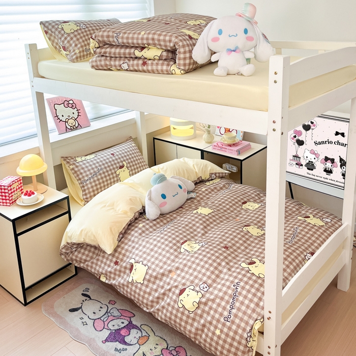 91家纺网 家纺一手货源 找家纺 暮思家居 2025新款三丽鸥授权全棉少女印花系列学生宿舍三件套四件套 可可布丁狗