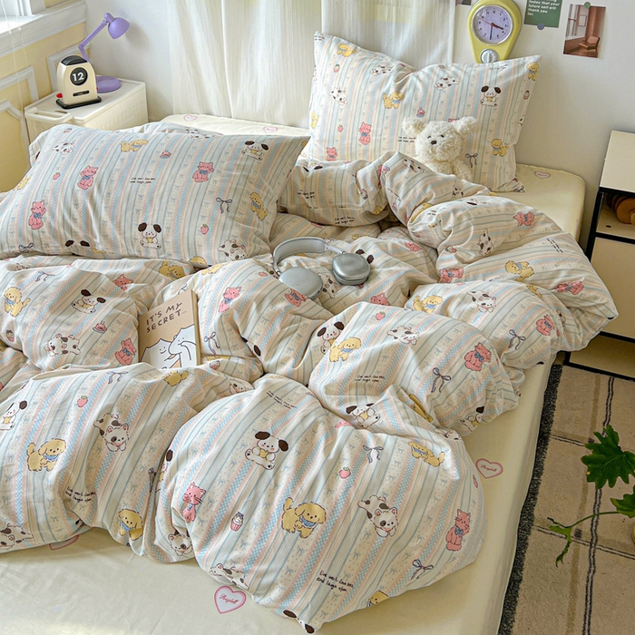 91家纺网 家纺一手货源 找家纺 耀悦家纺 2025新款13070全棉印花四件套 蓝条萌宠趴