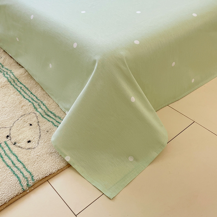 91家纺网 家纺一手货源 找家纺 蓝邻家纺 2025年新款三丽鸥正版授权全棉印花四件套系列-大床图 格子大眼蛙