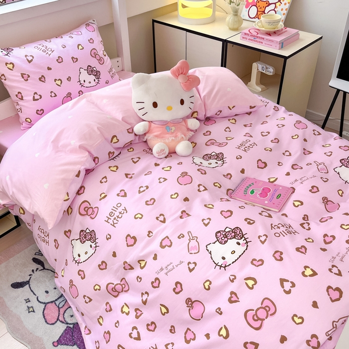 91家纺网 家纺一手货源 找家纺 暮思家居 2025新款三丽鸥授权全棉少女印花系列学生宿舍三件套四件套 凯蒂乐园