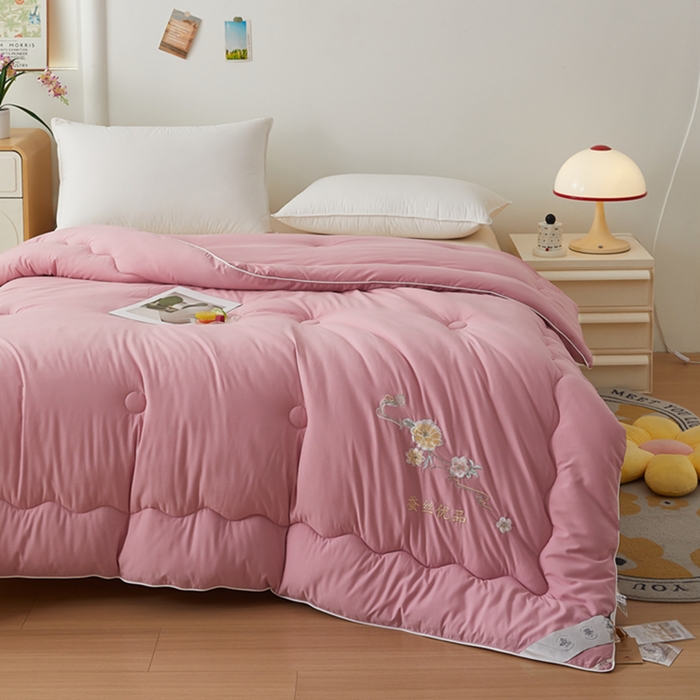 91家纺网 家纺一手货源 找家纺 喜糯糯 2025年新款春秋蛋白棉加厚款被子被芯四季被子被芯直播供货 豆沙