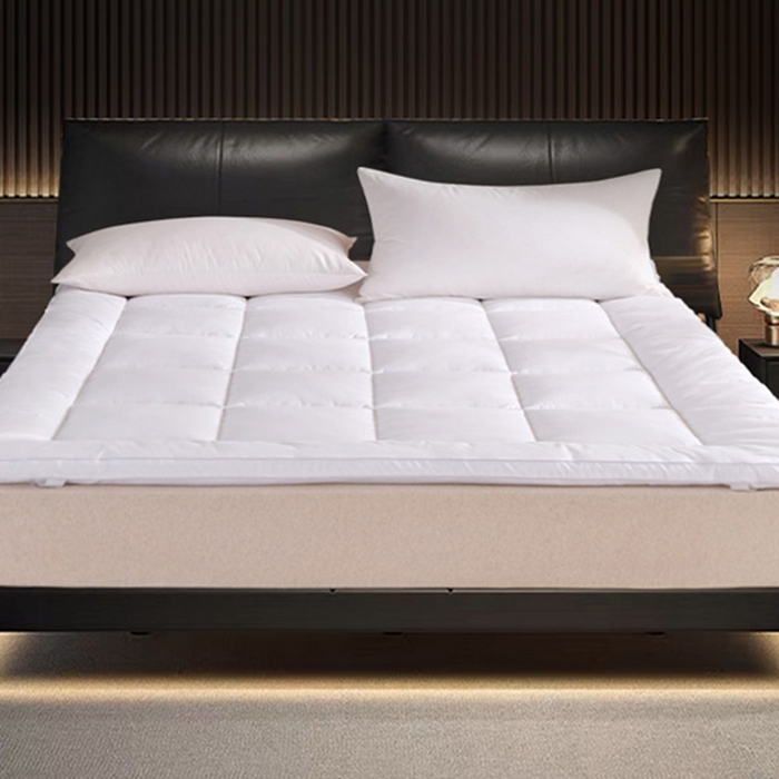 91家纺网 家纺一手货源 找家纺 （总）澜昕 酒店民宿全棉磨毛舒适垫家用可折叠加厚床垫