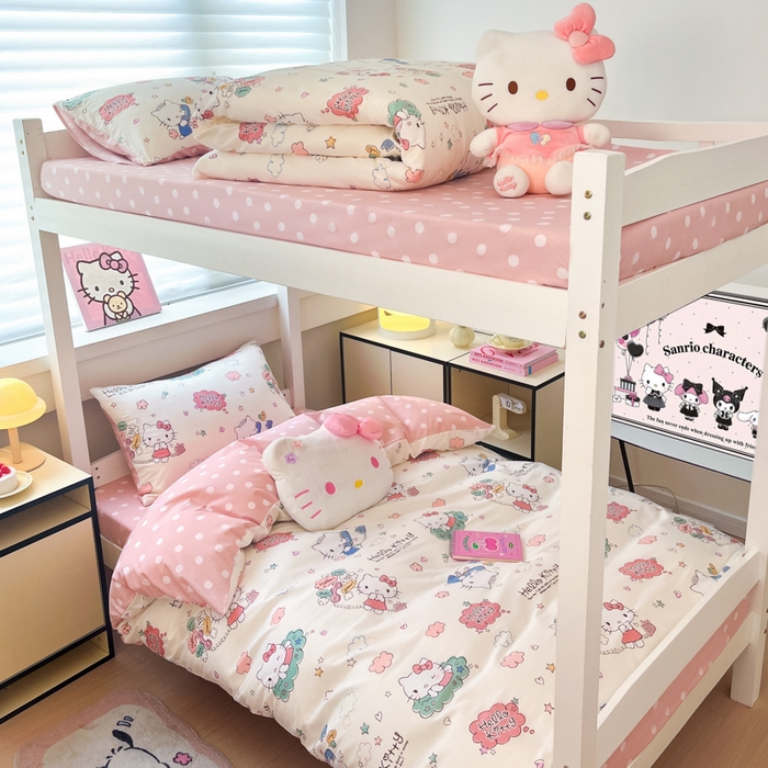 91家纺网 家纺一手货源 找家纺 暮思家居 2025新款三丽鸥授权全棉少女印花系列学生宿舍三件套四件套 甜心KT