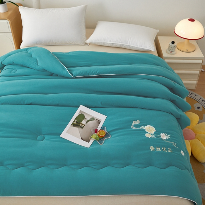 91家纺网 家纺一手货源 找家纺 喜糯糯 2025年新款春秋蛋白棉加厚款被子被芯四季被子被芯直播供货 松石绿