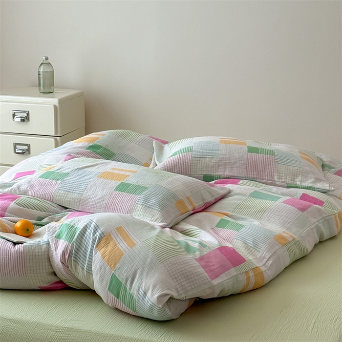 91家纺网 家纺一手货源 找家纺 山舍家居 2025新款母婴级全棉双层皱皱纱四件套 玫莓芭乐-绿