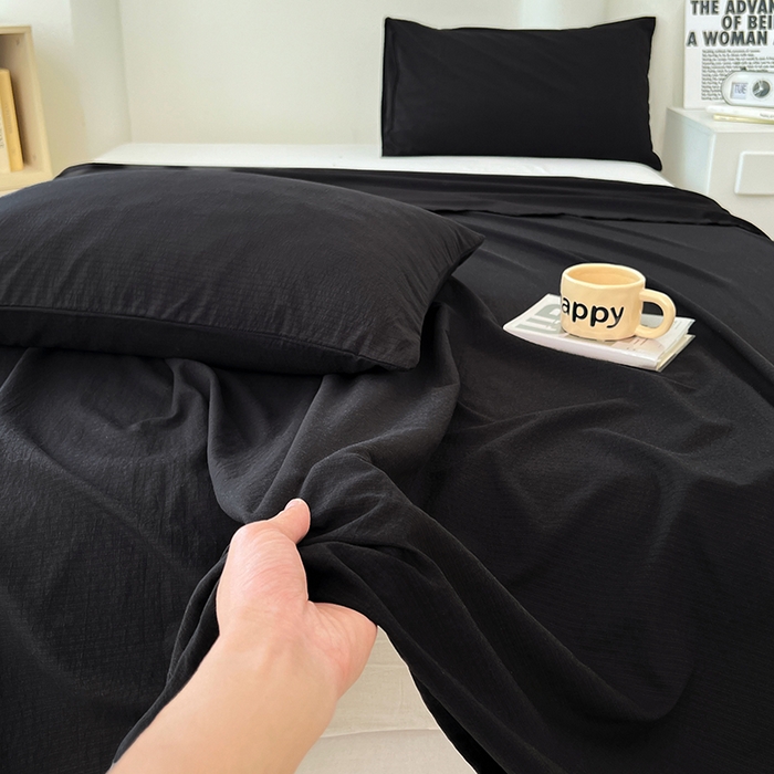 91家纺网 家纺一手货源 找家纺 卡迪熊家纺2025新款木m双层纱床单 星耀黑