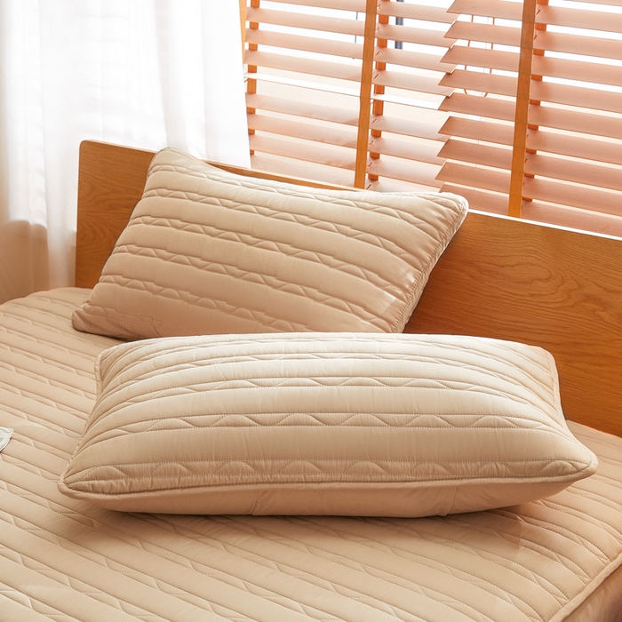 91家纺网 家纺一手货源 找家纺 雪云美2025新款全棉夹棉床笠斜纹A类纯棉床罩可定制尺寸 条纹- 驼色