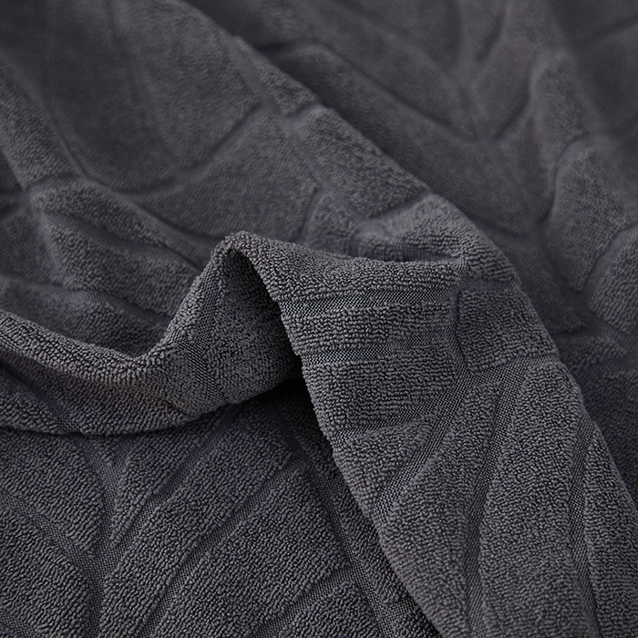 91家纺网 家纺一手货源 找家纺 逐日沙发套2025新款大树叶沙发床套 防水提花大树叶 -深灰