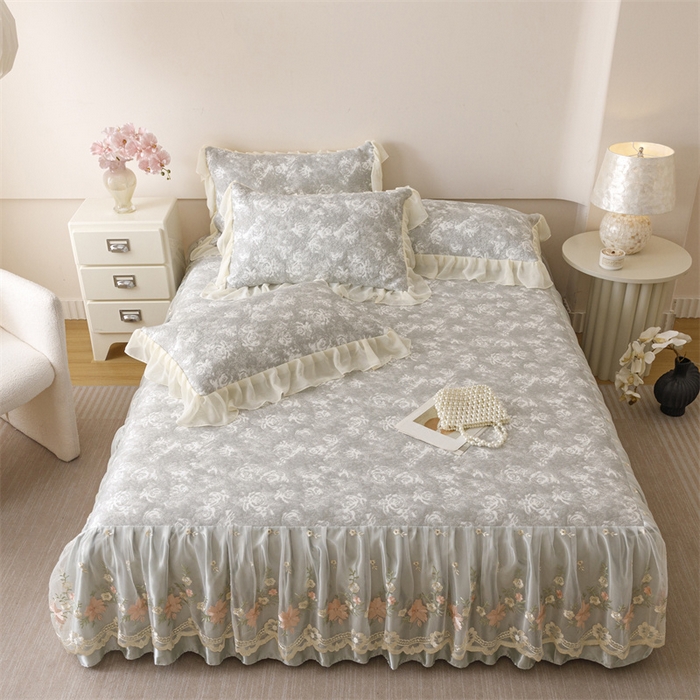 91家纺网 家纺一手货源 找家纺 好儿喜家纺 2025新款海洋丝凉感豆豆床裙凉席-巴黎玫瑰 巴黎玫瑰灰