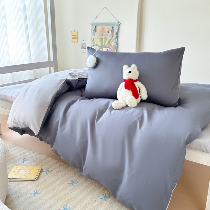 91家纺网 家纺一手货源 找家纺 简冠家纺 2025新款13372全棉纯色学生三件套 深灰+浅灰