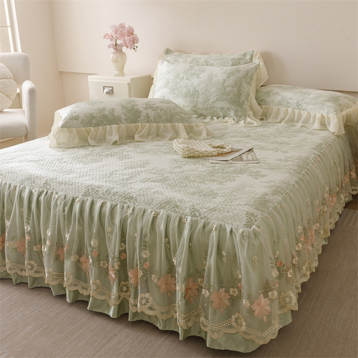 91家纺网 家纺一手货源 找家纺 好儿喜家纺 2025新款海洋丝凉感豆豆床裙凉席-巴黎玫瑰 挪威森林绿