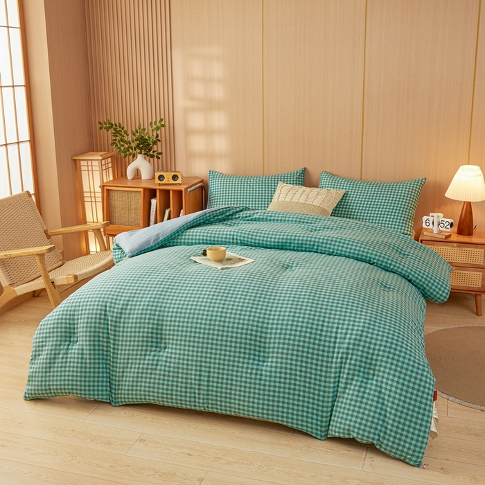 91家纺网 家纺一手货源 找家纺 美尔惠家纺 2025新款无印水洗棉格子春秋被冬被被子被芯学生季被芯 蓝绿小格