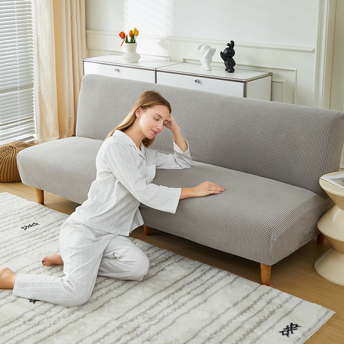 91家纺网 家纺一手货源 找家纺 逐日沙发套2025新款玉米绒沙发床套 浅灰