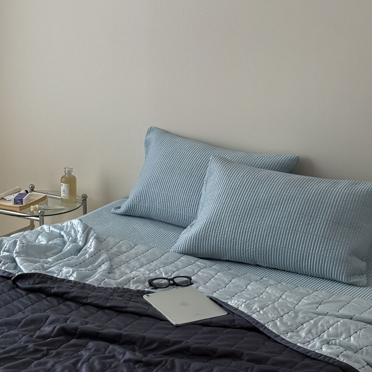 91家纺网 家纺一手货源 找家纺 （总）汇庭 2025新款赫本夏被夏凉被空调被床盖三件套系列