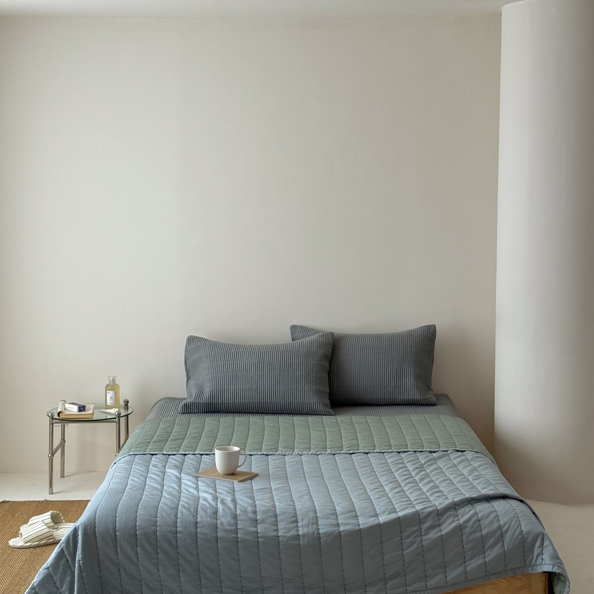 91家纺网 家纺一手货源 找家纺 汇庭 2025新款赫本夏被夏凉被空调被床盖三件套系列 夏被-幻想蓝