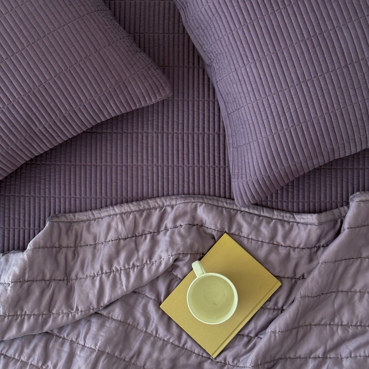 91家纺网 家纺一手货源 找家纺 汇庭 2025新款赫本夏被夏凉被空调被床盖三件套系列 夏被-星黛紫