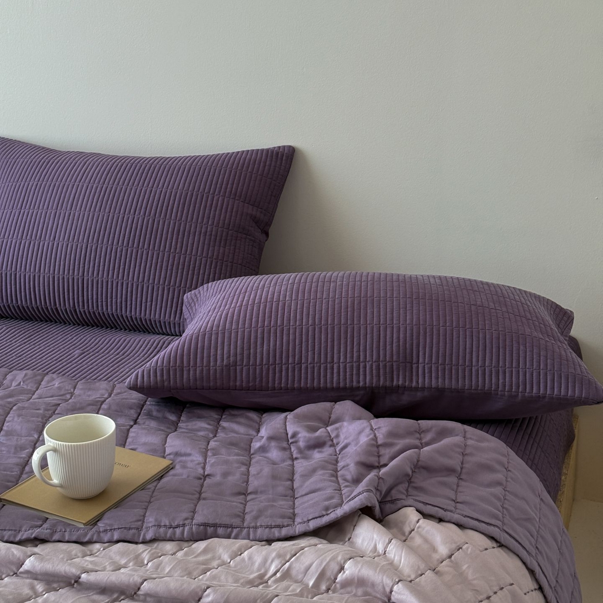 91家纺网 家纺一手货源 找家纺 汇庭 2025新款赫本夏被夏凉被空调被床盖三件套系列 夏被-星黛紫