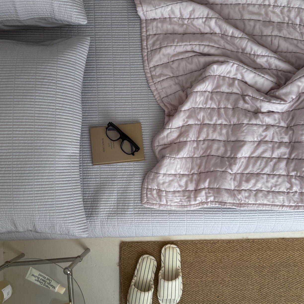 91家纺网 家纺一手货源 找家纺 汇庭 2025新款赫本夏被夏凉被空调被床盖三件套系列 夏被-邂逅粉