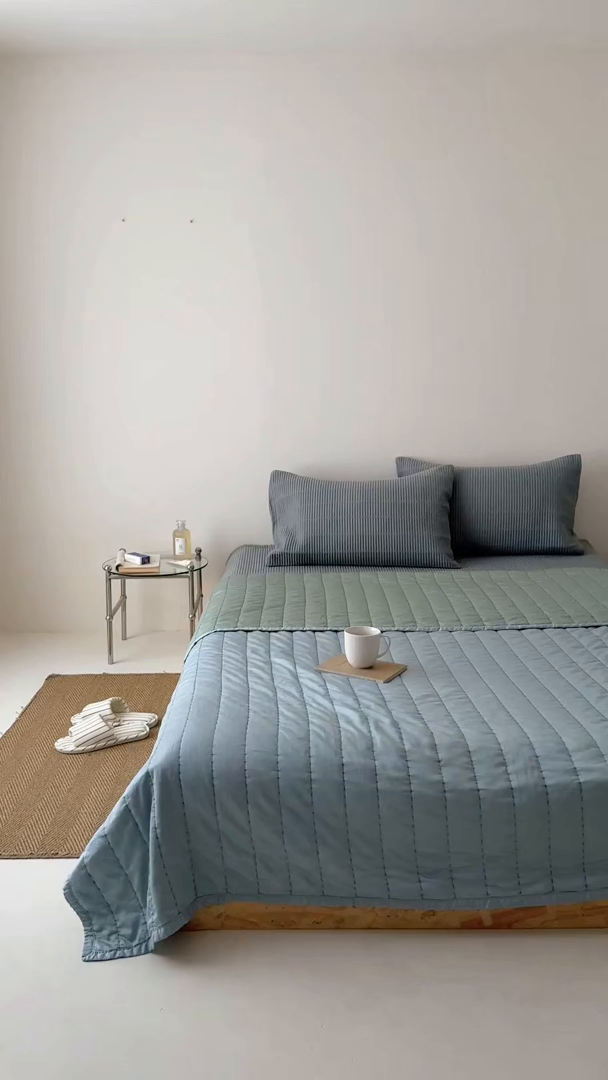 91家纺网 家纺一手货源 找家纺 汇庭 2025新款赫本夏被夏凉被空调被床盖三件套系列 夏被-幻想蓝