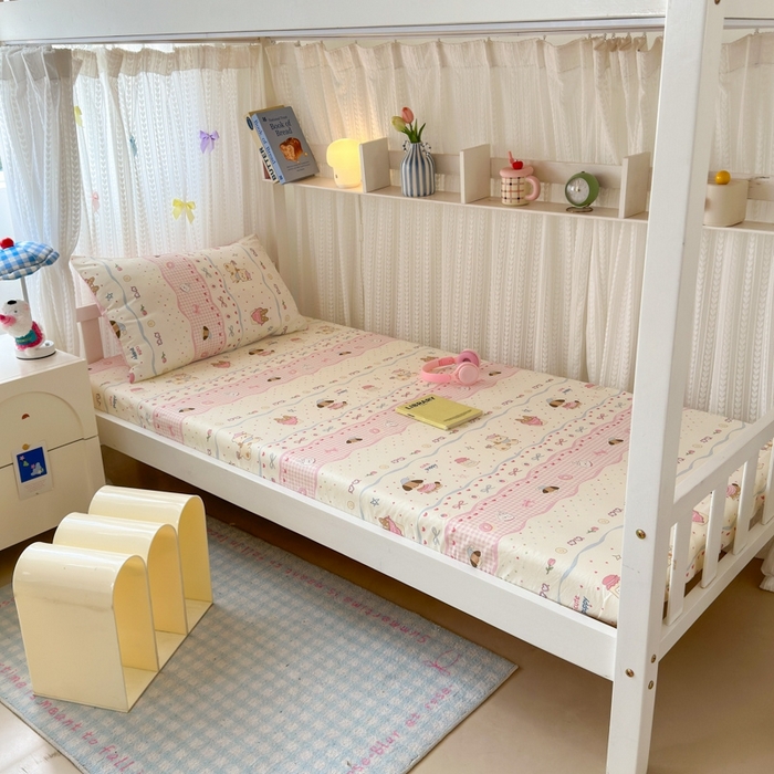 91家纺网 家纺一手货源 找家纺 曼之夏 2025新款全棉纯棉印花学生宿舍上下铺三件套 甜甜圈