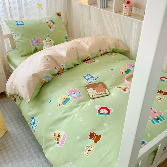 91家纺网 家纺一手货源 找家纺 曼之夏 2025新款全棉纯棉印花学生宿舍上下铺三件套 趣味熊