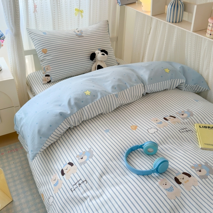 91家纺网 家纺一手货源 找家纺 曼之夏 2025新款全棉纯棉印花学生宿舍上下铺三件套 小狗日记