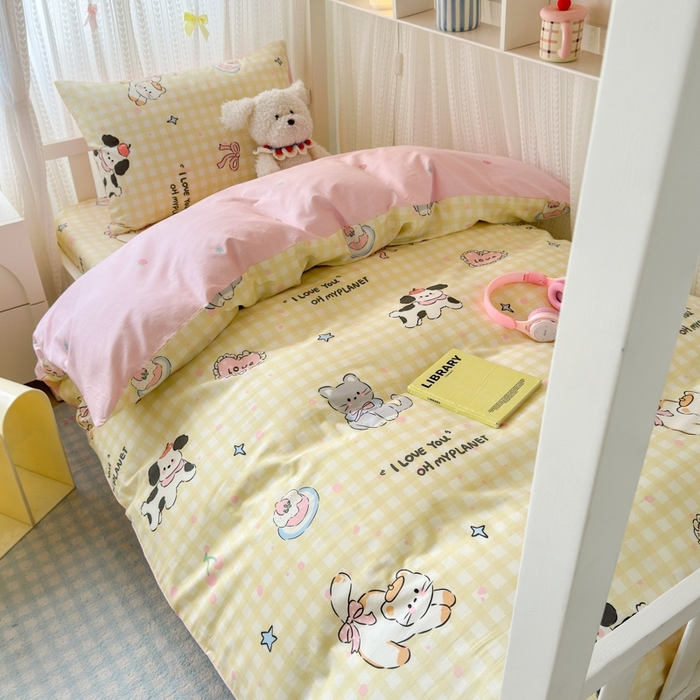 91家纺网 家纺一手货源 找家纺 曼之夏 2025新款全棉纯棉印花学生宿舍上下铺三件套 格子猫