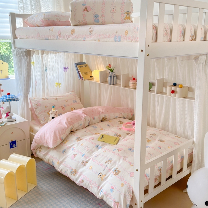 91家纺网 家纺一手货源 找家纺 曼之夏 2025新款全棉纯棉印花学生宿舍上下铺三件套 可爱多