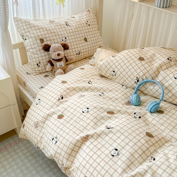 91家纺网 家纺一手货源 找家纺 曼之夏 2025新款全棉纯棉印花学生宿舍上下铺三件套 曲奇小狗