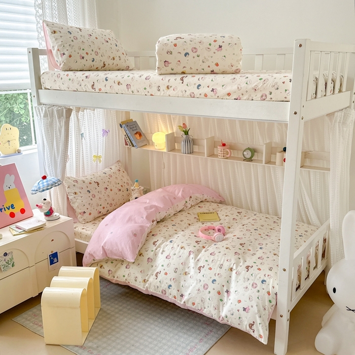 91家纺网 家纺一手货源 找家纺 曼之夏 2025新款全棉纯棉印花学生宿舍上下铺三件套 玛奇朵