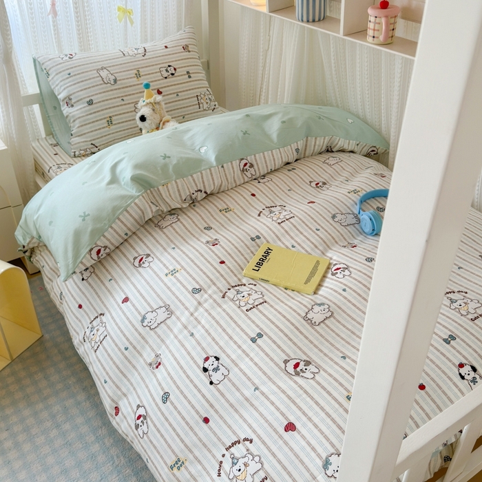 91家纺网 家纺一手货源 找家纺 曼之夏 2025新款全棉纯棉印花学生宿舍上下铺三件套 茶茶狗
