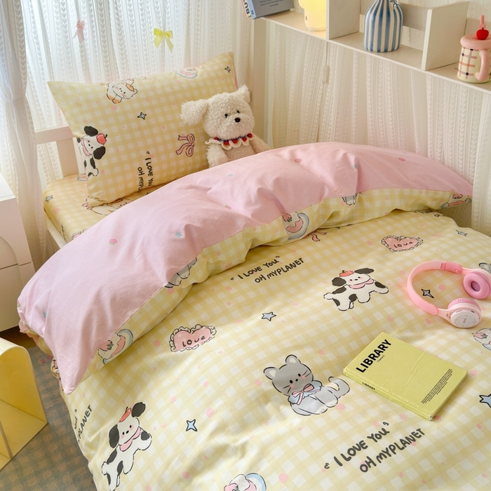 91家纺网 家纺一手货源 找家纺 曼之夏 2025新款全棉纯棉印花学生宿舍上下铺三件套 格子猫