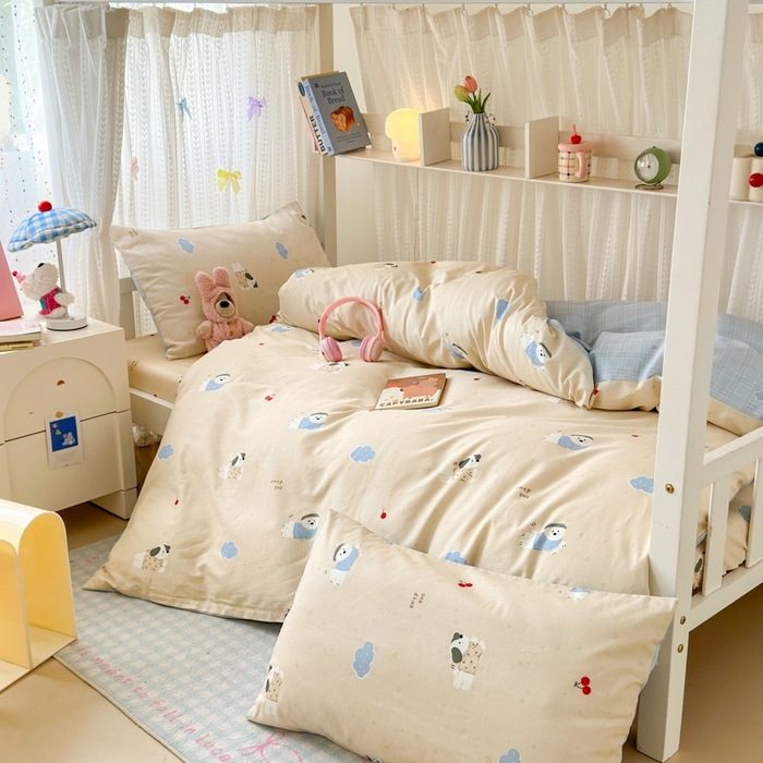 91家纺网 家纺一手货源 找家纺 曼之夏 2025新款全棉纯棉印花学生宿舍上下铺三件套 可可汪