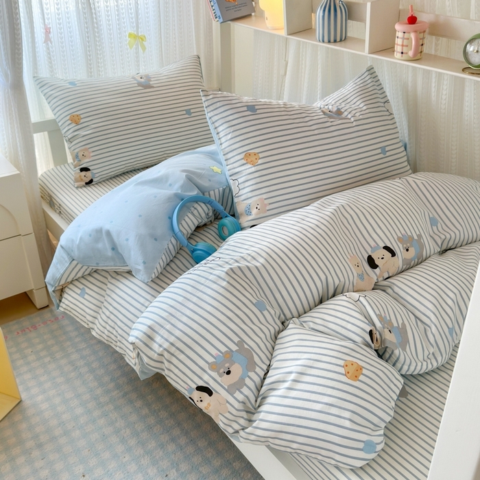 91家纺网 家纺一手货源 找家纺 曼之夏 2025新款全棉纯棉印花学生宿舍上下铺三件套 小狗日记