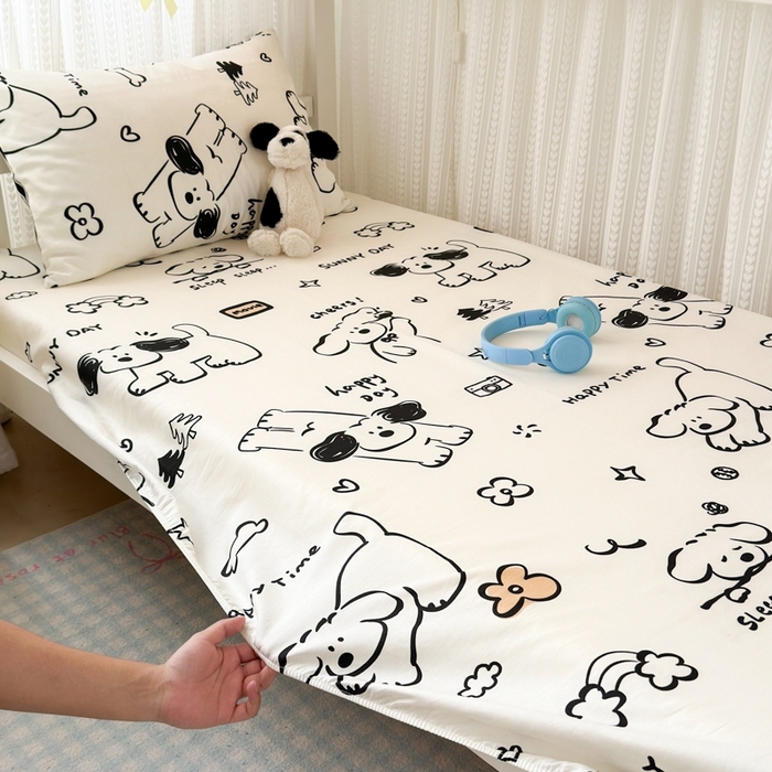 91家纺网 家纺一手货源 找家纺 曼之夏 2025新款全棉纯棉印花学生宿舍上下铺单床笠床笠单件单品床笠 嗨皮狗