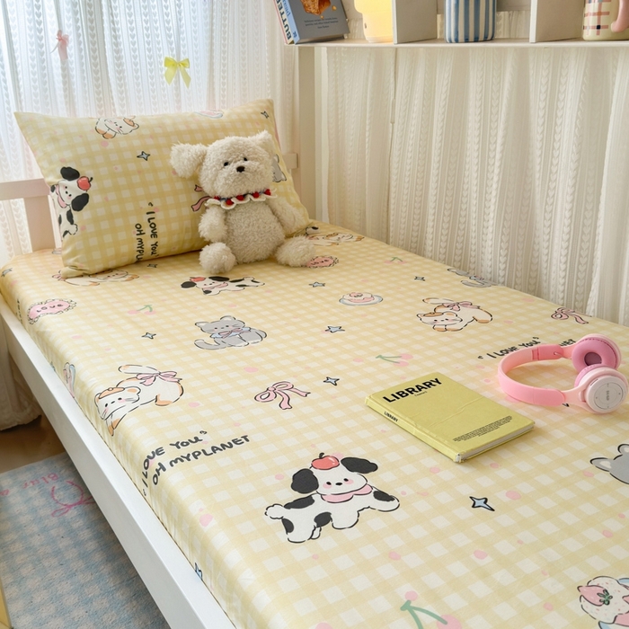 91家纺网 家纺一手货源 找家纺 曼之夏 2025新款全棉纯棉印花学生宿舍上下铺单床笠床笠单件单品床笠 格子猫